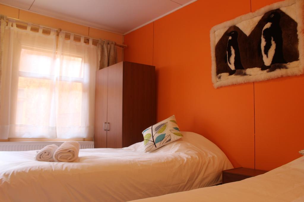 Hostal Baquedano Пуэрто-Наталес Экстерьер фото