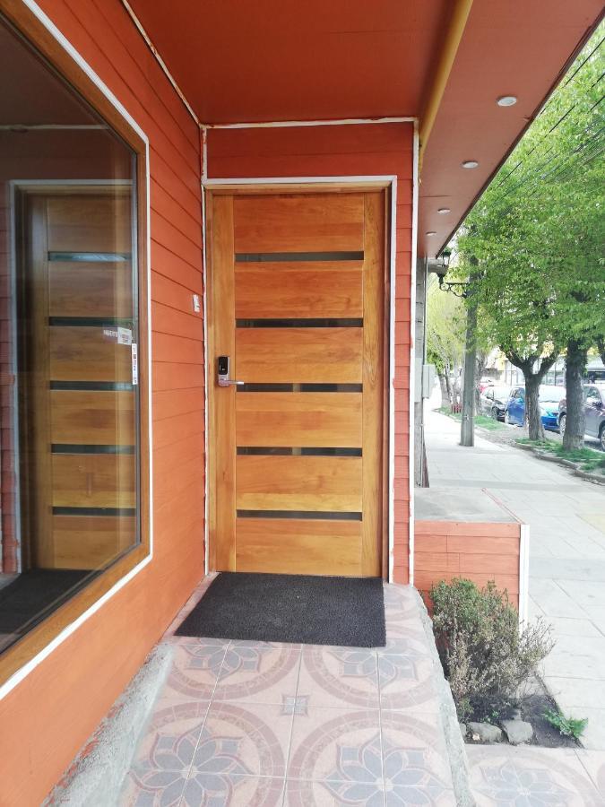Hostal Baquedano Пуэрто-Наталес Экстерьер фото